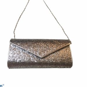 Forever 21 sparkly grey hand bag